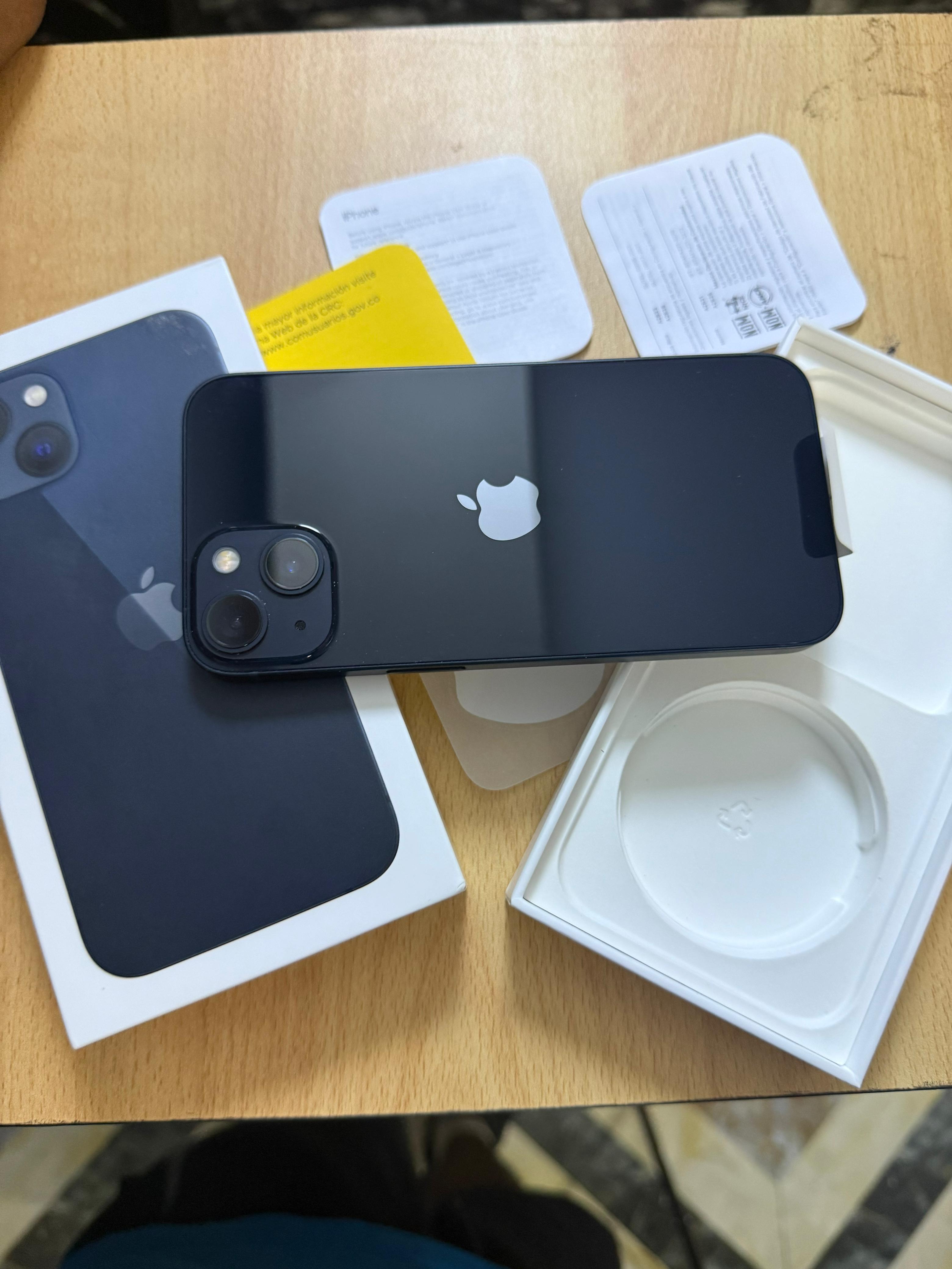 IPHONE 13