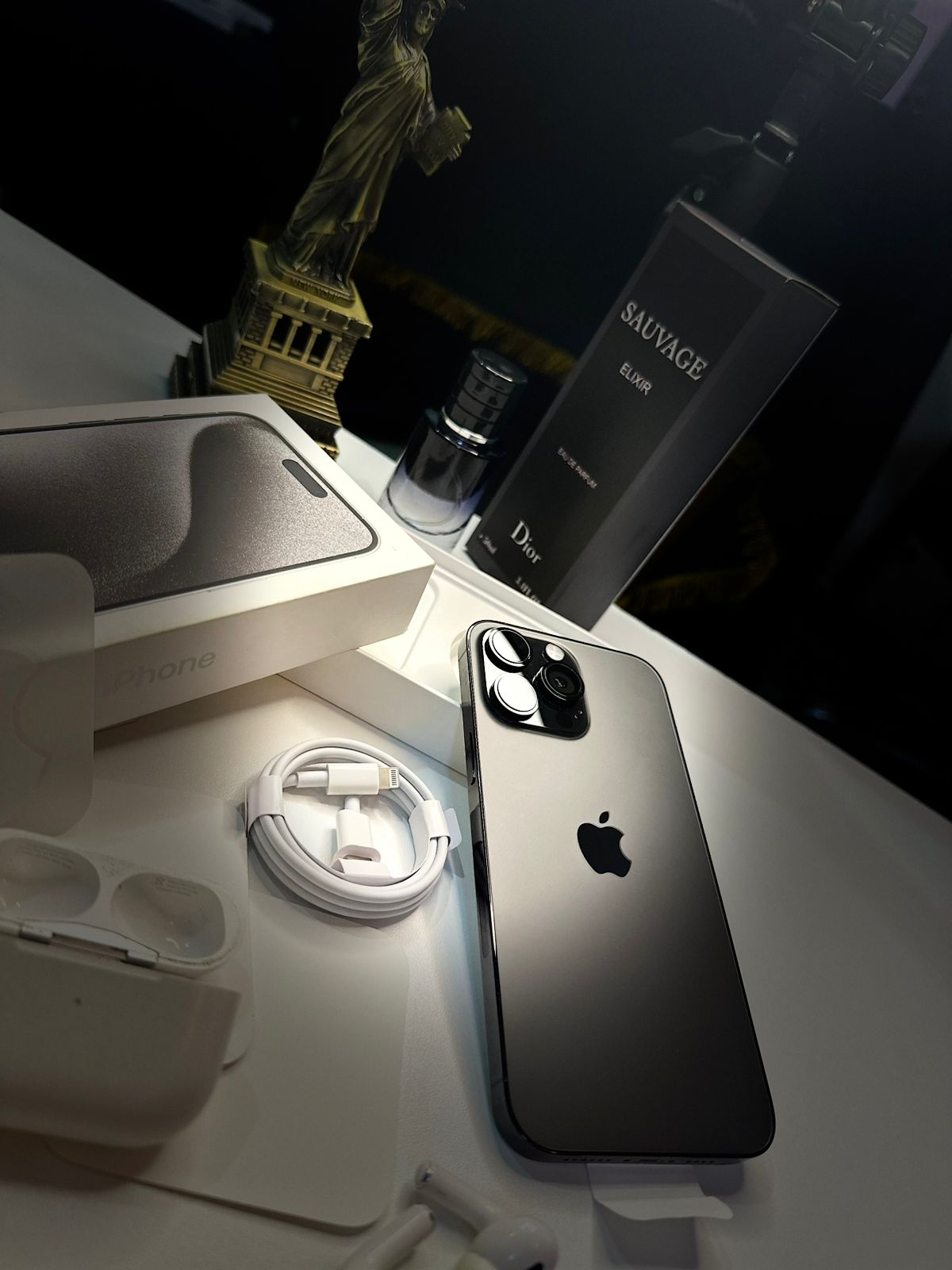 IPHONE 15 PRO